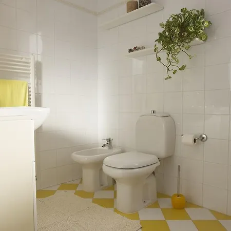 Casa Giorgia Feriehus Verbania